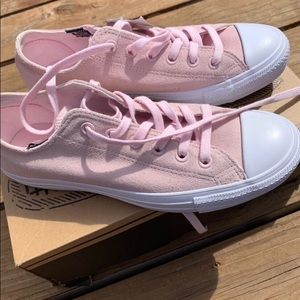 *BRAND NEW* Converse all stars (arctic pink)